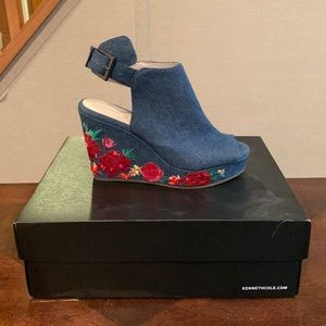 Kenneth Cole Wedge